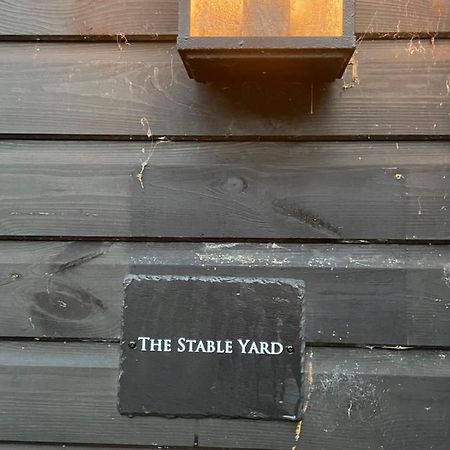 The Stable Yard @ Manor Bank Cottage บิวลี ภายนอก รูปภาพ